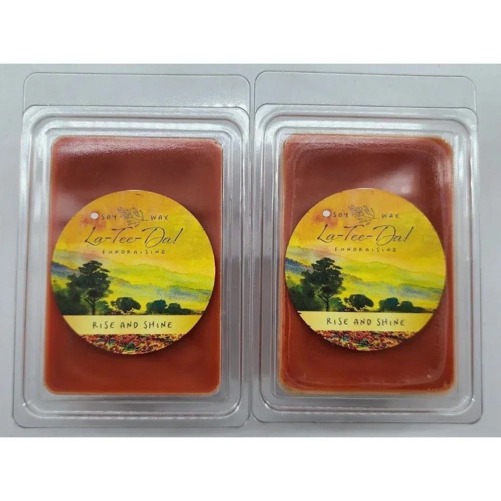 NIB Lot of La-Tee-Da Candles‎ (2) and Wax Melts (6)-Eucalyptus, Holiday Scents